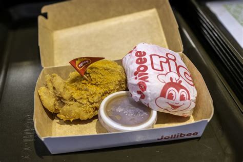 Philippine Fried Chicken Giant Jollibee Buys South Korea’s .